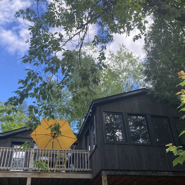 My Chic Cabane Near Mont-Tremblant