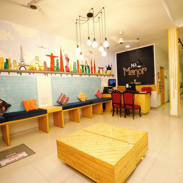 Nap Manor Hostels