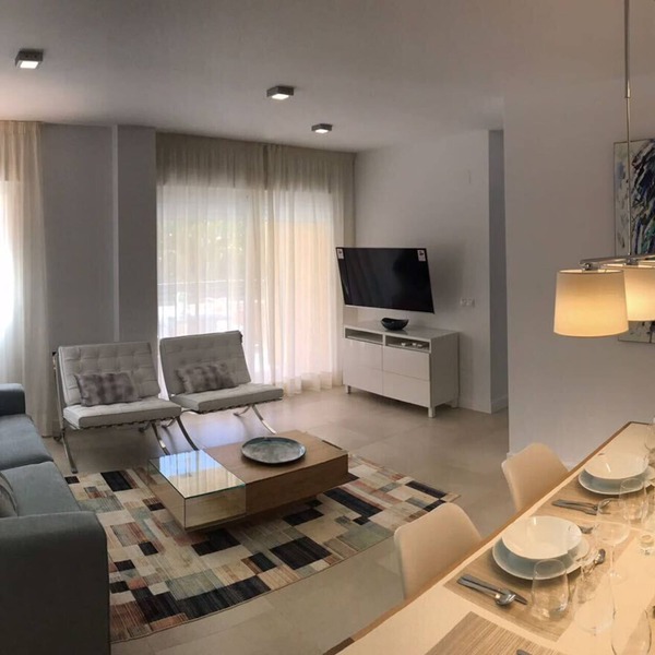 New! Central, completely renovated and 5 minutes from the beach