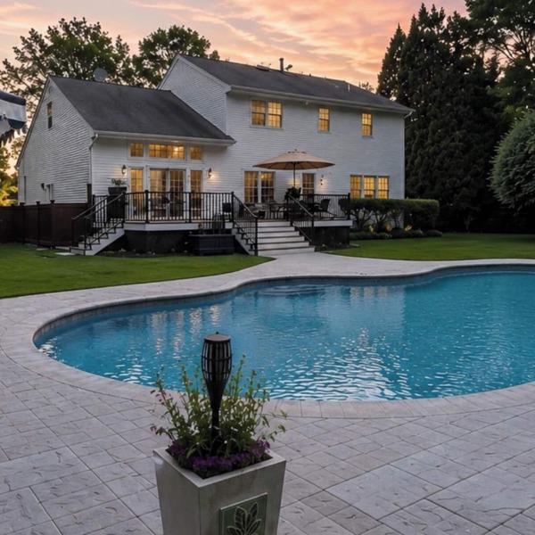 NEW DECK! Private 1 Acre Family Friendly Home - Heated Pool, Home Office & Gym