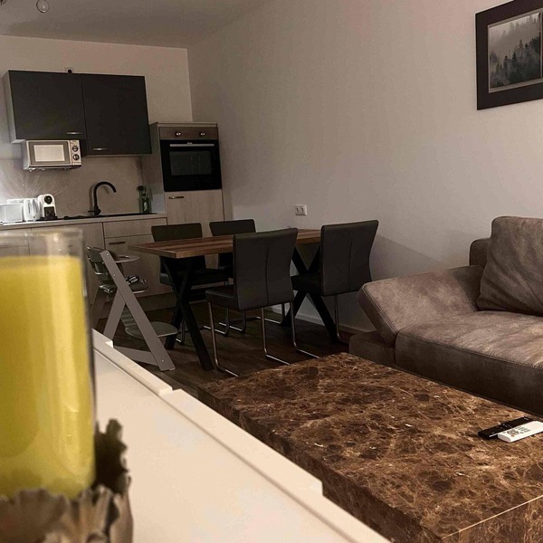 NEW - Exclusive hideaway on Lake Plessow