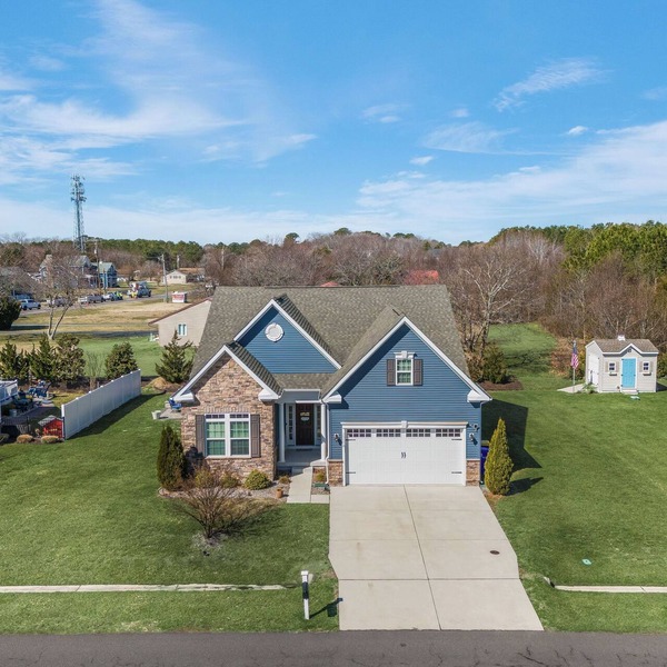 NEW - Just Beyond the Dunes - 4BR Home, Dog Friendly, 2.2 Miles to Beach
