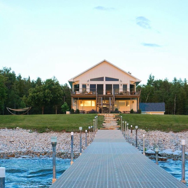 NEW Lakefront 3 Acre Renovated Egg Harbor Getaway
