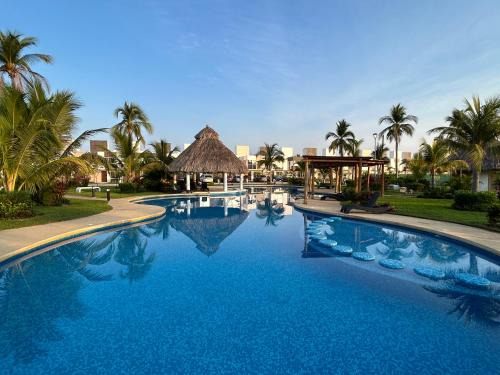 New Modern Acapulco Diamante House Getaway with Pool View and Beach Club