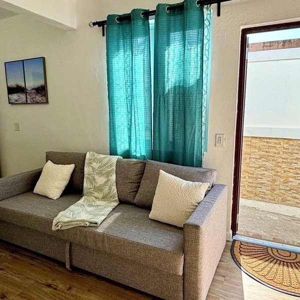 new modern Oceanfront Apartment