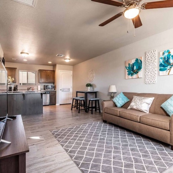New Pet Friendly Duplex!