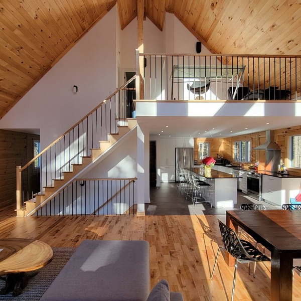 New, quiet, light-filled luxury on 8 acres in Mont- Tremblant