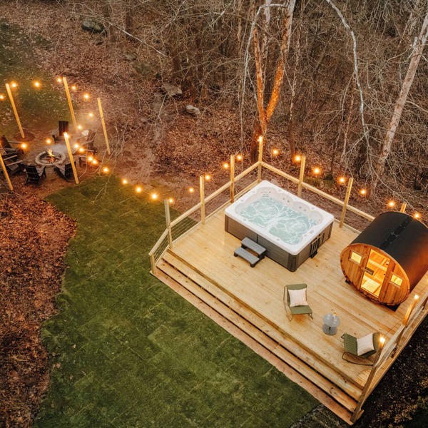 NEW: Streamside by Callicoon: Hot Tub, Sauna & Gym