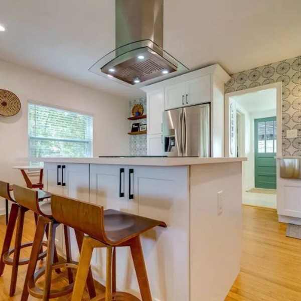 NEW! Sunshine Cottage in Downtown St. Pete