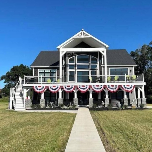 Newly Built - Dream Lake House - Silver Lake, NY