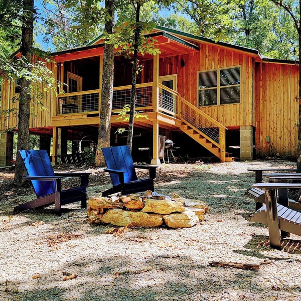 Newly constructed Secluded Ozark Cabin - 45 Acres - Fire Pit & Trails