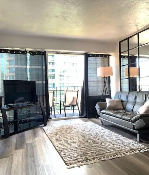 NEWLY Remodeled 2 BDRM Queen