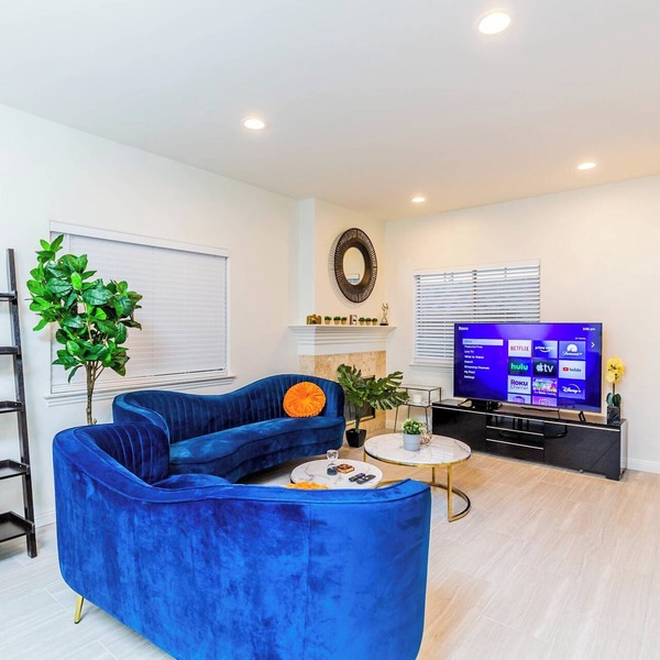Newly Remodeled Retreat | 2 Suites + Workspace