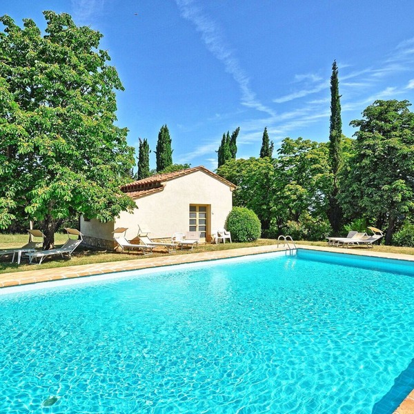 Nice apartment for 4 guests with pool, A/C, WIFI and TV