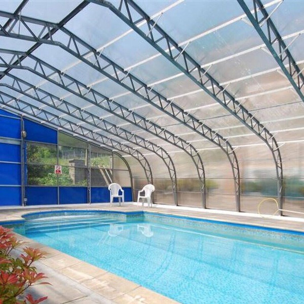 Nice apartment for 6 people with pool, WIFI, TV, patio, pets allowed, panoramic view and parking