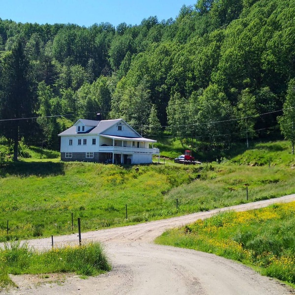 Nice home in Kvinesdal