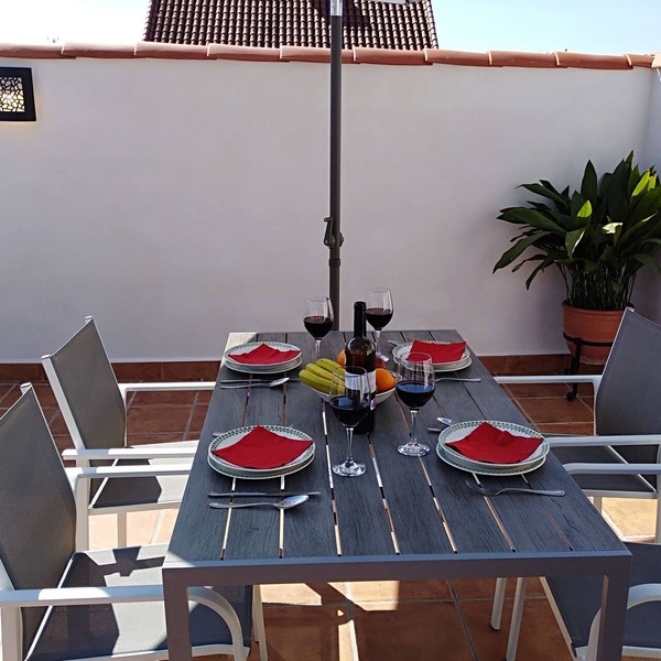 Nice house with large solarium in Cordoba