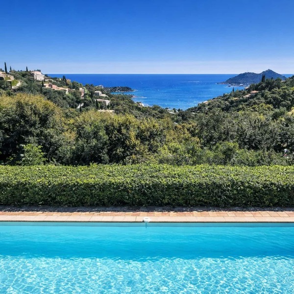 nice villa with with pool and seaview