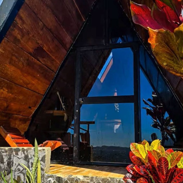 Nirvana : A-Frame Cabin with Jacuzzi and view