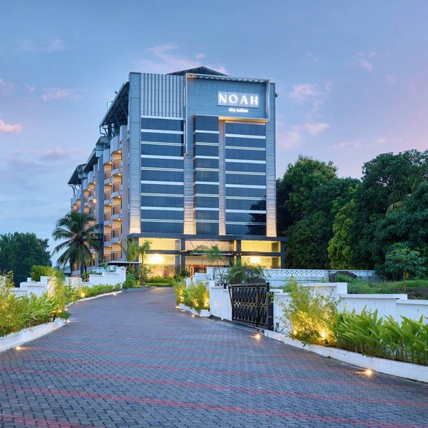 Noah Sky Suites