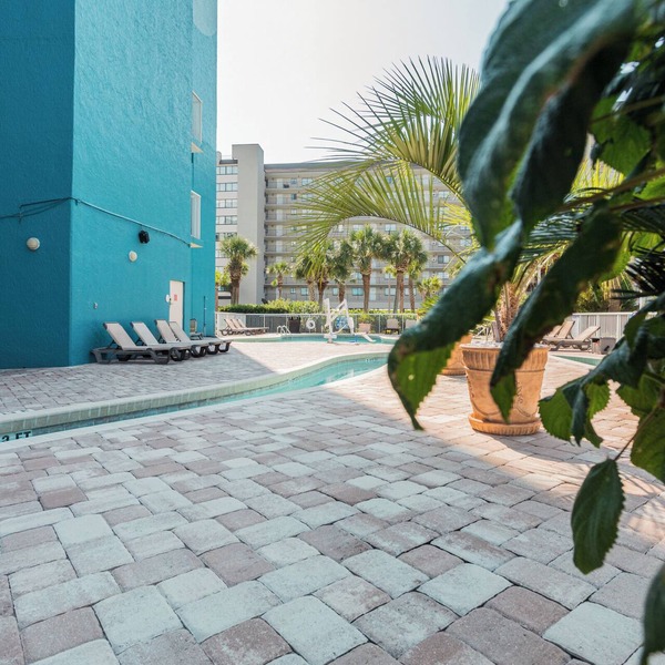 North Myrtle Beach | Beach Escape | Pool & Ocean Access | 1BR Villa