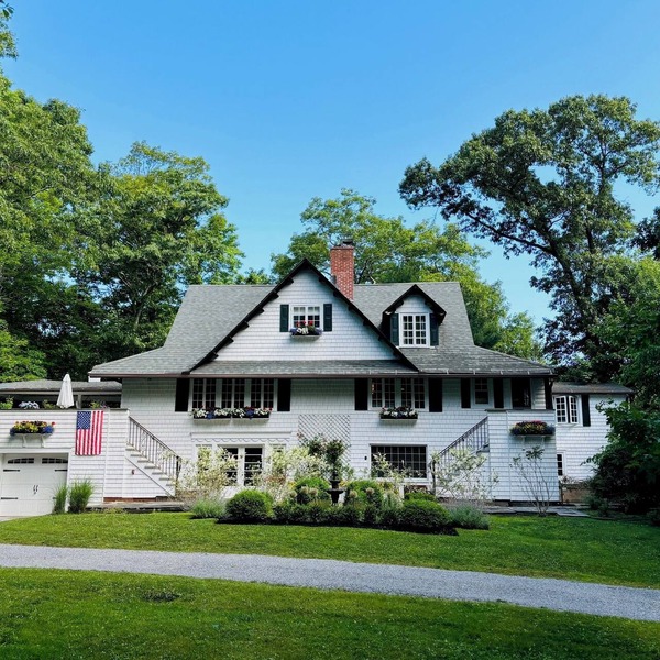 North Shore Four-Bedroom Country Manor with private beach.