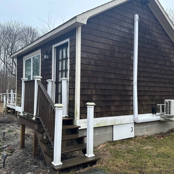 Northfork Ranch Style Cottage walking distance to beach & Wineries