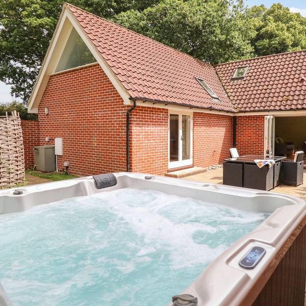 Oak Tree Lodge