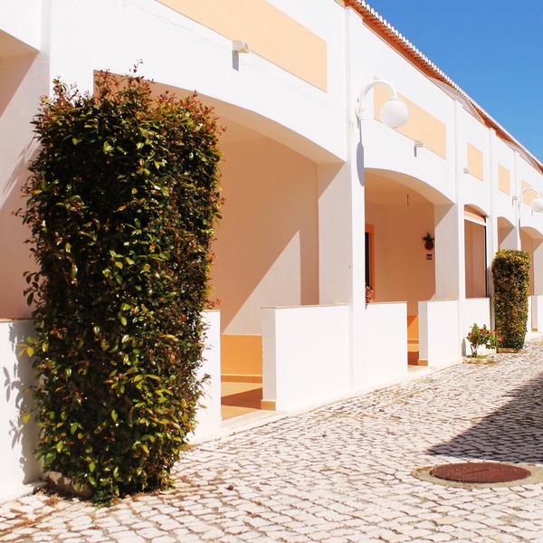 Oasis Beach Apartments