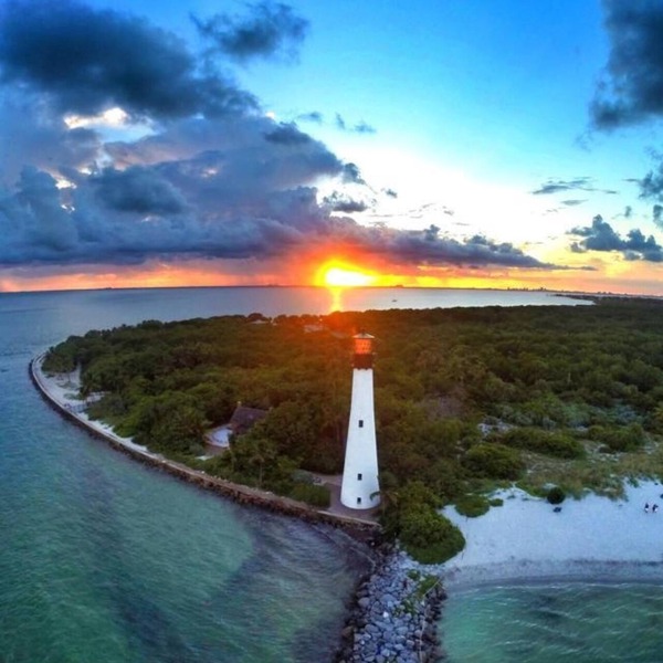 Ocean Breeze 1 BR Condo Key Biscayne, Florida