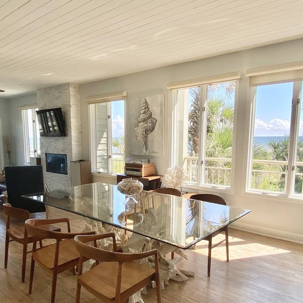 Ocean Front Condo with the Most Amazing Views!