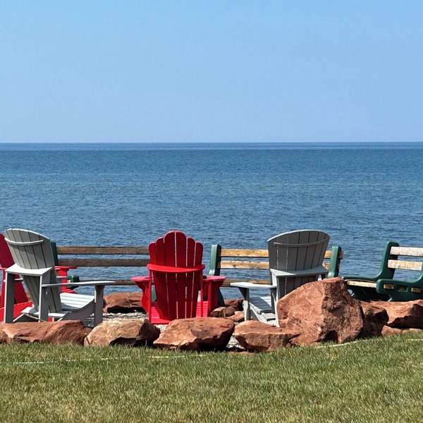 Ocean Front Property, Nearby Beaches and Breathtaking Sunsets!