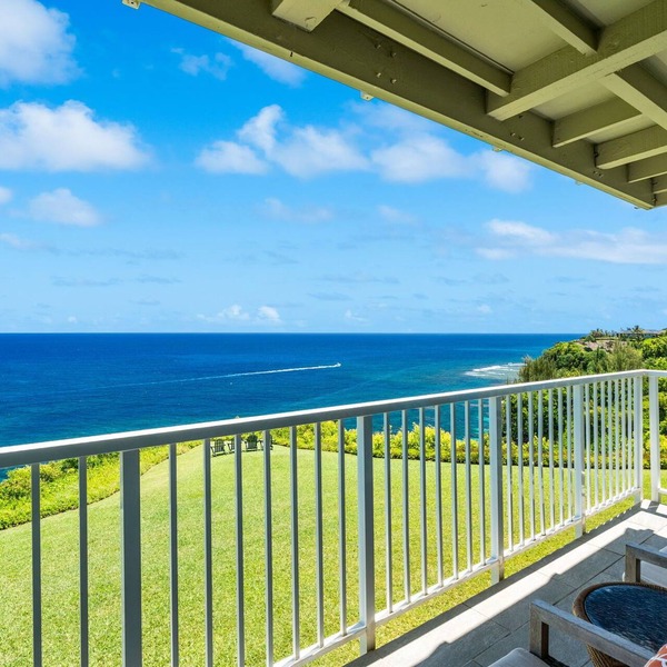 OCEAN FRONT! STUNNING OCEAN VIEWS FROM EVERY ROOM IN THIS 2BR 2BA CONDO