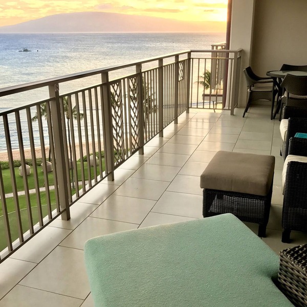 Ocean Front Sunset & Whale-Watching Views at Hyatt Vacation Club