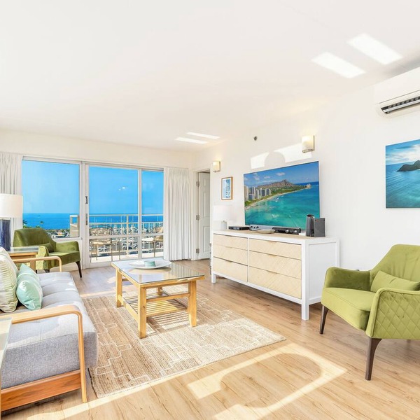 Ocean-Lagoon & Fireworks Views at the Ilikai Hotel w/Spectacular Amenities