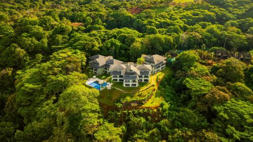 Ocean-Mountain views 2 Bdr, Villa Pelicano