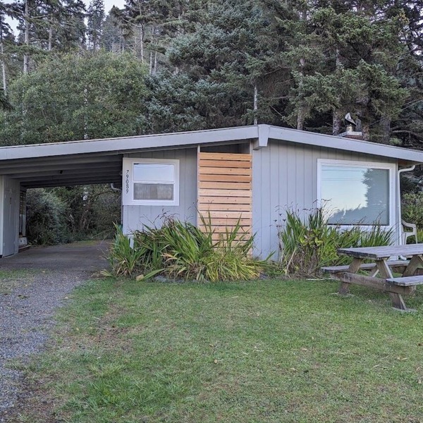 Ocean View Cabin At Cove Beach