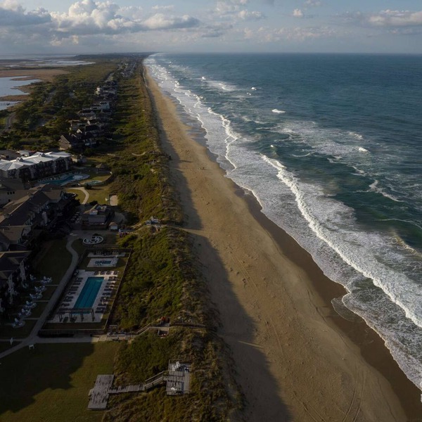 Ocean View King + Restaurants & Pool + Spa