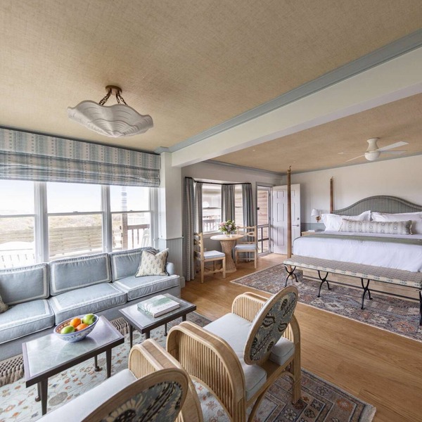 Ocean View King Studio + Restaurants & Pool + Spa