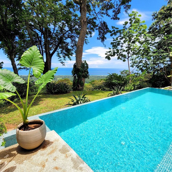 Ocean View Villa Surrounded By Rainforest 5 Mins To Beach Near Manuel Antonio Pk