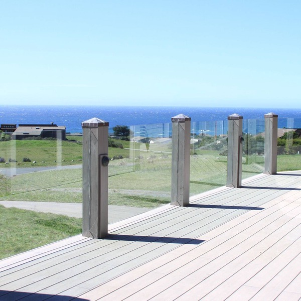 OCEAN VIEWS FROM EVERY ROOM! - WALK TO BEACH! - FREE WIFI! - 3,300 sqft