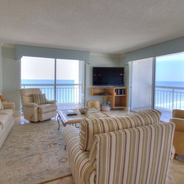 Oceanfront 2BR/2BA Condo | South Hampton at Kingston Plantation | Stunning Views & 3 Balconies