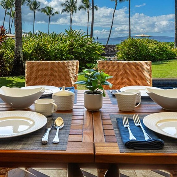 Oceanfront 3BR villa w/private pool and beach access