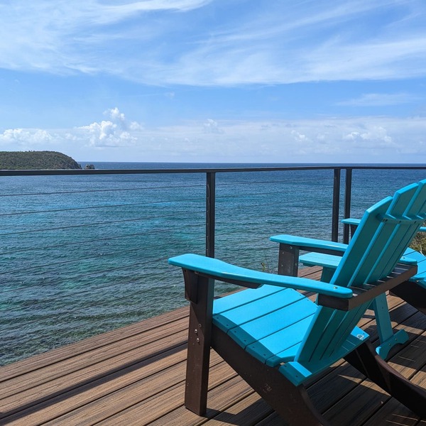 Oceanfront - A perfect couple's only romantic getaway.