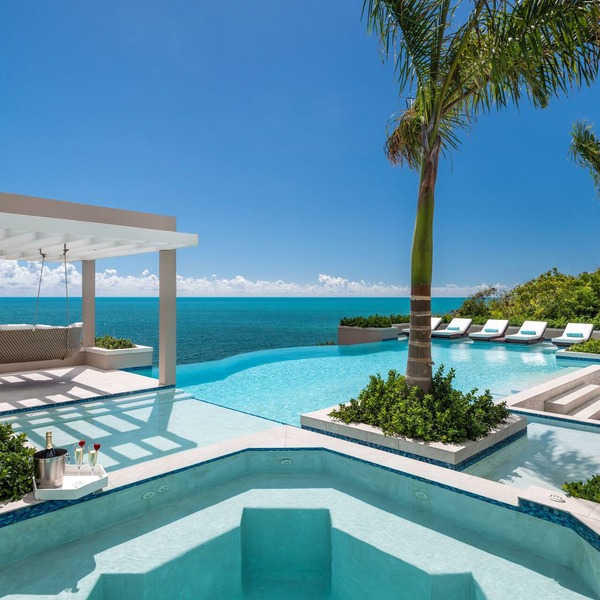 OCEANFRONT + BEACH ACCESS!