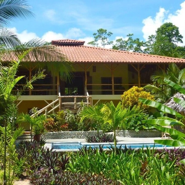 Oceanfront Bluff Beach Retreat - Spectacular 65 Ft Swimming Pool