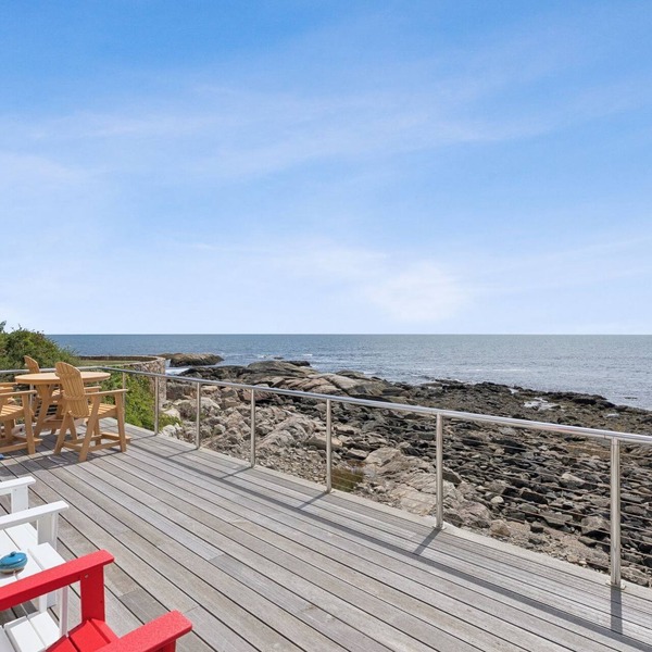 Oceanfront/BOLD Ocean views! Beach access!