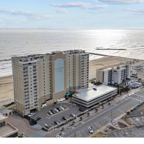 Oceanfront Condo On Boardwalk Virginia beach