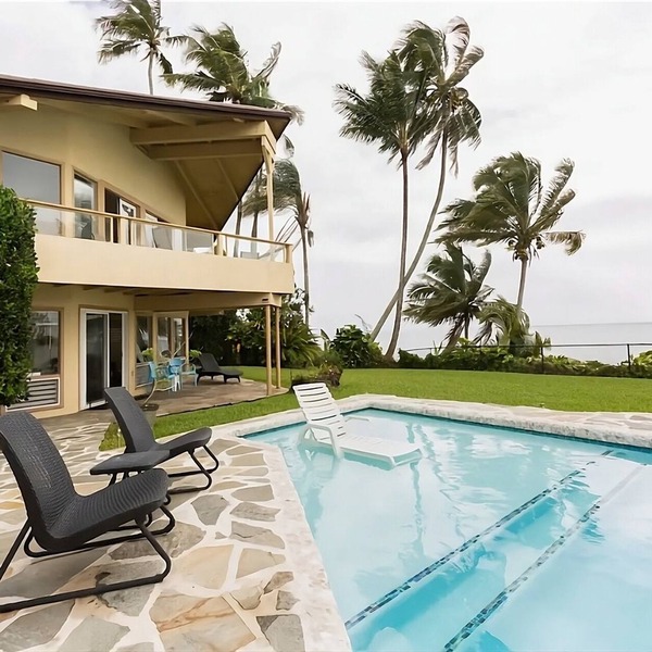 OCEANFRONT DUPLEX, with POOL, SAUNA and steps from BEACH