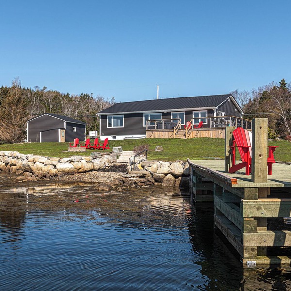 Oceanfront Escape w/Hot Tub, 30 Mins from Halifax